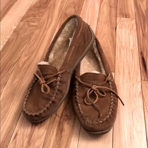 Minnetonka moccasin slippers